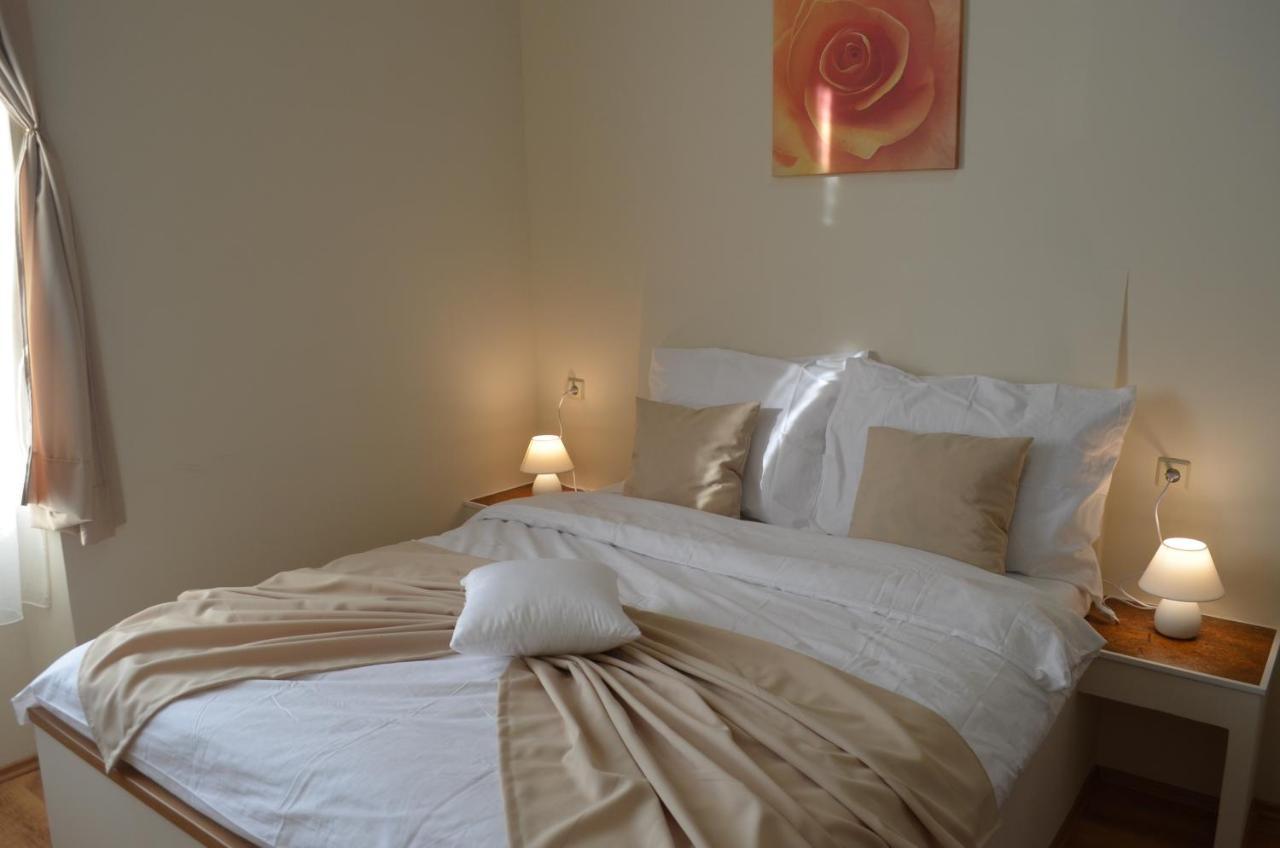 Rooms & Apartments Infinity Рийека Екстериор снимка