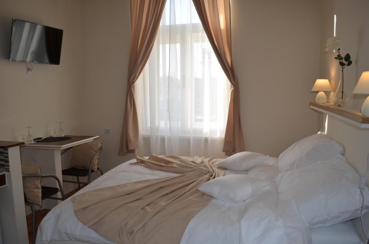Rooms & Apartments Infinity Рийека Екстериор снимка