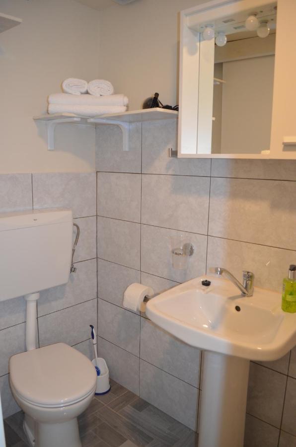 Rooms & Apartments Infinity Рийека Екстериор снимка