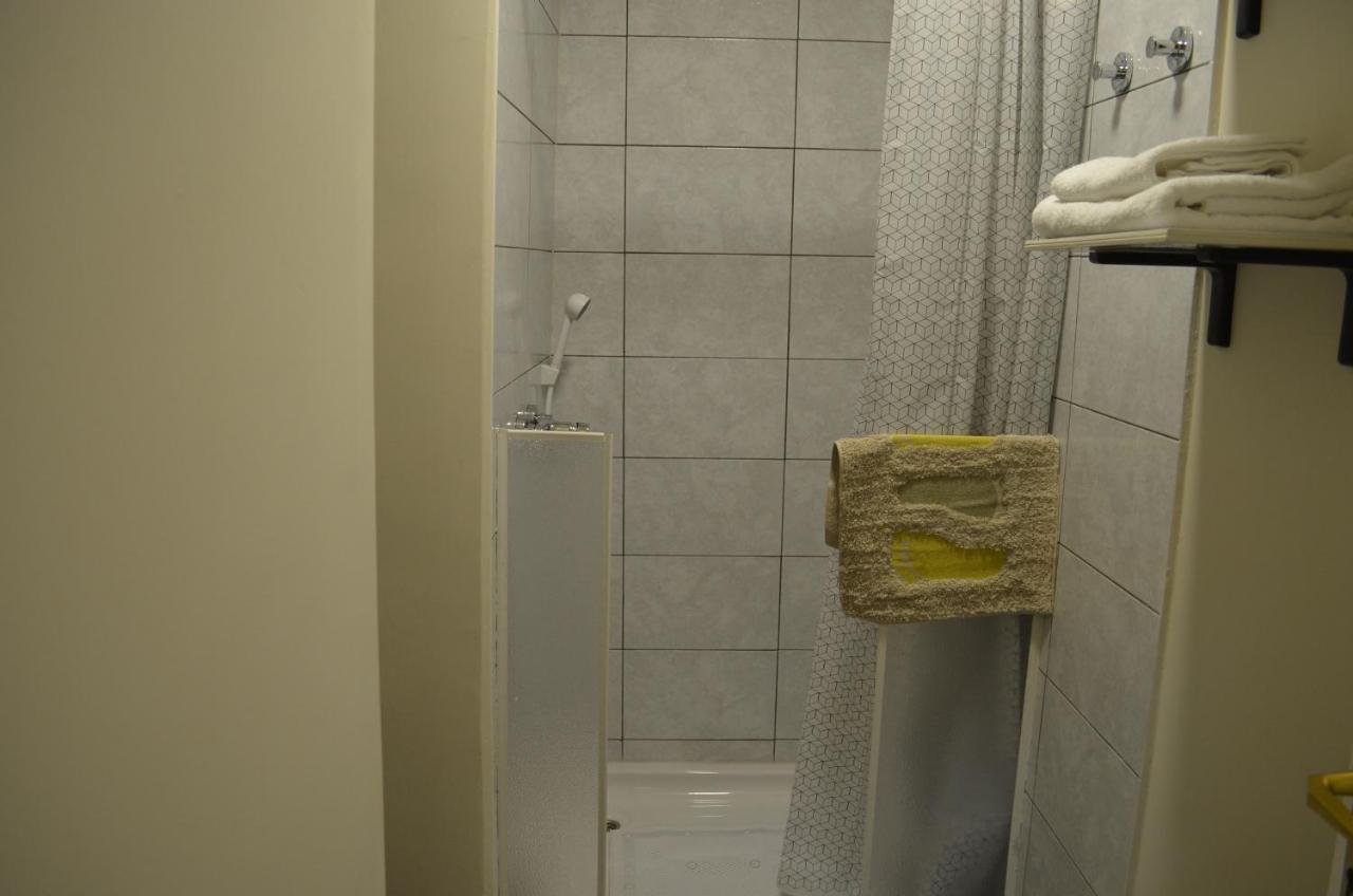 Rooms & Apartments Infinity Рийека Екстериор снимка